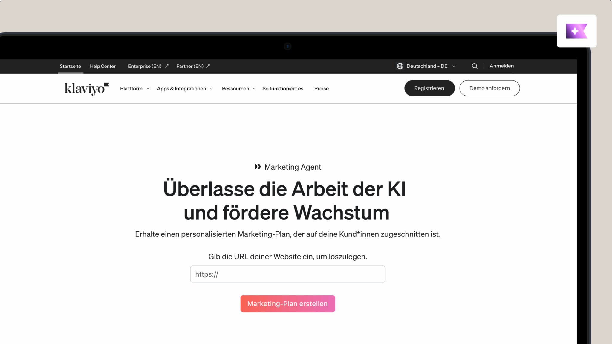 Klaviyo-Webseite, die ein Marketing-Agent-Tool mit Text bewirbt: „Tschüss mühsame Workflows. Hallo Wachstum.“ Enthält ein URL-Eingabefeld und einen Button „Marketing-Plan erstellen“.